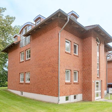 Ferienwohnung Ostseebutt Mit Terrasse Im Kaiserhof 2 Kellenhusen Dış mekan fotoğraf